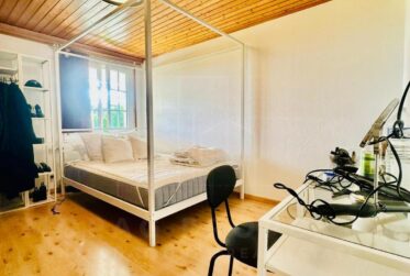 7 Rooms House, Individual house