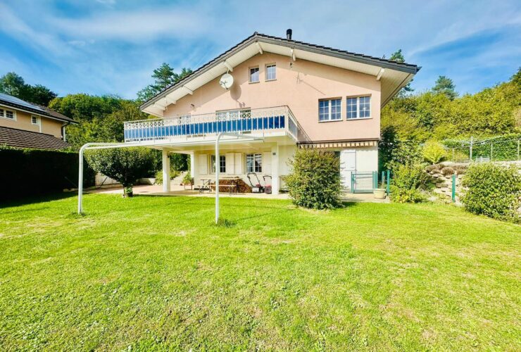 7 Rooms House, Individual house